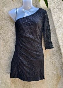 1.23.2 SEXY BLACK NET BODYCON