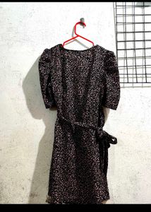 Trend Arrest Black And Pink Floral MiniWrap Dress