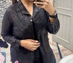 black sequence top, very pretty for parties