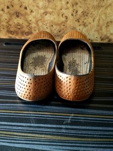 Women&#39;s Jutti