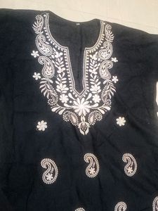 Cotton Chikankari Kurti