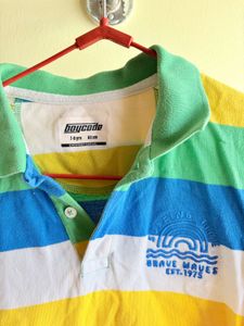 kids collared T Shirt
