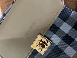 Brown Checkred Printed Bag💼