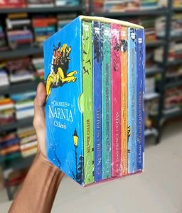Chronicles of Narnia Complete Box Set