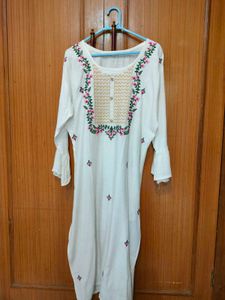 Floral Embroidered White Kurti