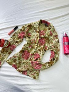 Vintage Rose Bloom Shirt🌹