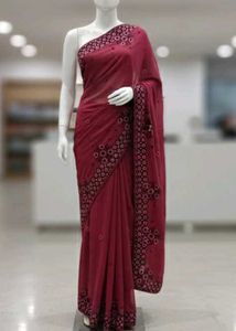 Maroon Saree 🌺 sale