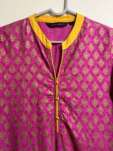 Rangnanch By Pantaloons Pink And Gold Cotton Kurta