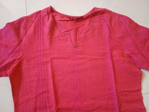 Beautiful Pink Colour Kurti