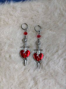 Heart Dagger Goth Earrings ♥️