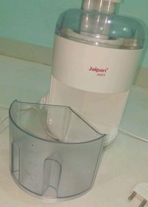 Juicer Machine