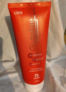 GLUTAFINE FACEWASH