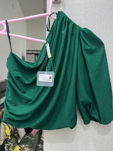 One Side Drop Free Size Top Fully Stachable