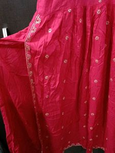 Price Drop 💧🌸RANI PINK KURTI + PANT🎀