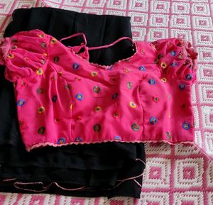 PLAIN SAREE WITH EMBROIDERY BLOUSE