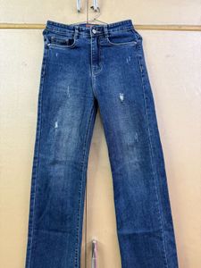 Distressed Wide Leg Jeans