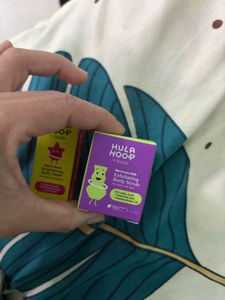Hula Hoop Brightening Body Wash❤️( travel kit)