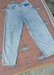 Ripped Wide Leg Jeans