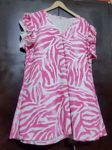 Megenta & White Color Top For 46 Bust