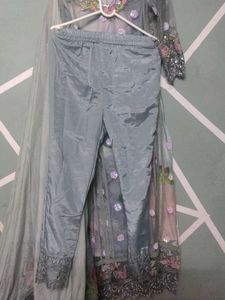 embroidery designs suit