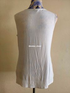 Pearl Collar Sleeveless Top