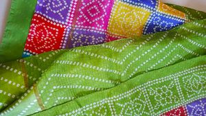 MULTICOLOR BANDHANI SAREE + FREE GIFT!