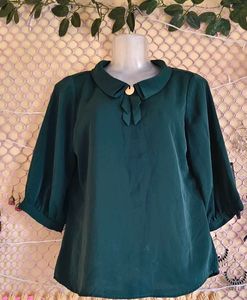 Size M/L 🎁Buy 2 Get 1 Free 🎁Green Collar Top