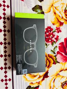 Lenskart Hustlr-Electric Green Sealpack Unopened