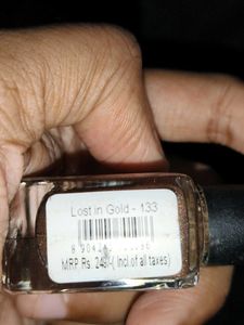 Nykaa Gold Rush Nail Polish