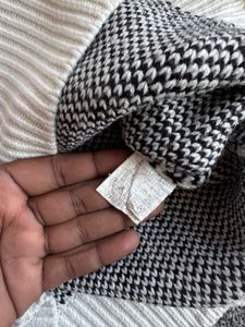 Houndstooth Pattern Sweater