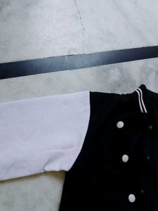 Y2k Trendy Jacket 🖤