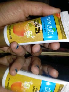 Everyuth Natural Peal Off Mask