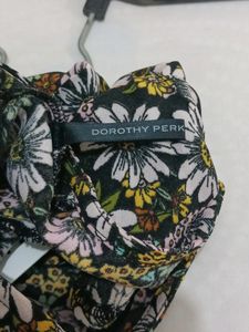 DOROTHY PERKINS Floral Backless Dress with Slit