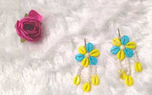(Garba&amp; haldi jewellery)Seashell Flower Earrings