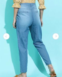 Light Wash Denim Jeans