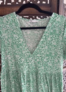Zara Classy Floral MIDI Dress You Cannot Miss