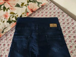 High Waist Dark Blue Skinny Fit Jeans