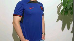 Netherlands 22 23 away kit    (Size M)