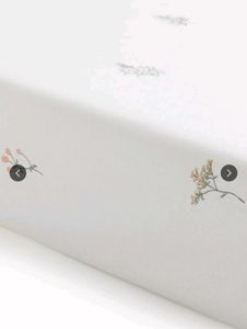 🔻PRICE DROP - H&amp;M HOME Fitted Queen Bedsheet