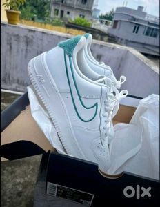 Nike Air Force 1&#39;07 LV8