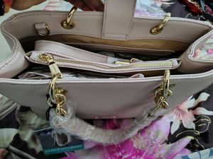 New Caprese stylish handbag
