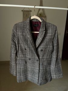 ROEM CHECKERED DOUBLE-BREASTED BLAZER