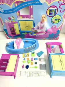 2003 Barbie Doll Bathroom Playset