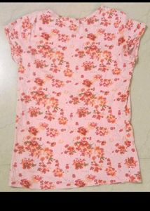 Set of 2 tshirts &amp; 1 festive wear top🌺