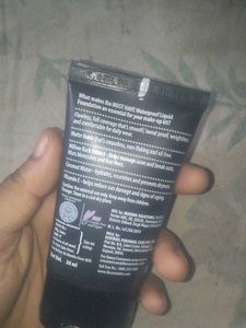 Iba Must Have Waterproof Liquid Foundation