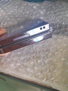 Snexian Rock Z-Brand New Purple Flip Phone