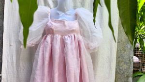 LIGHT PINK BARBIE FROCK
