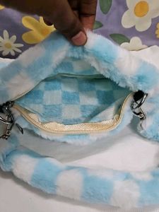 Pinterest 2YK Fur Mini Bag