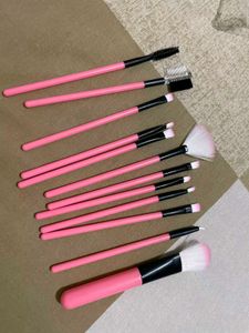 Pink Makeup Brush Set