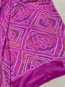 Magenta Bandhani Saree with Blouse